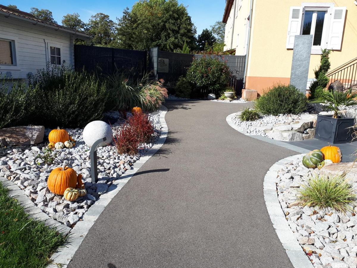 Aparthotel Les Rives Des Habsbourg Ensisheim Zewnętrze zdjęcie